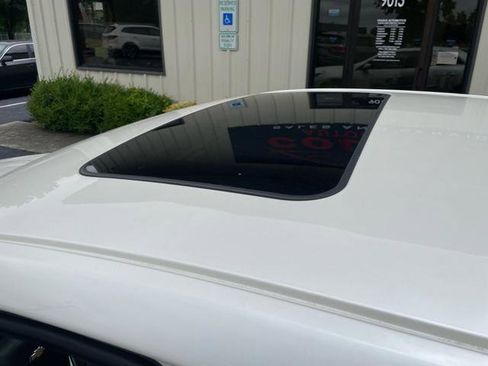 Used 2014 Chevrolet Malibu LT image 10