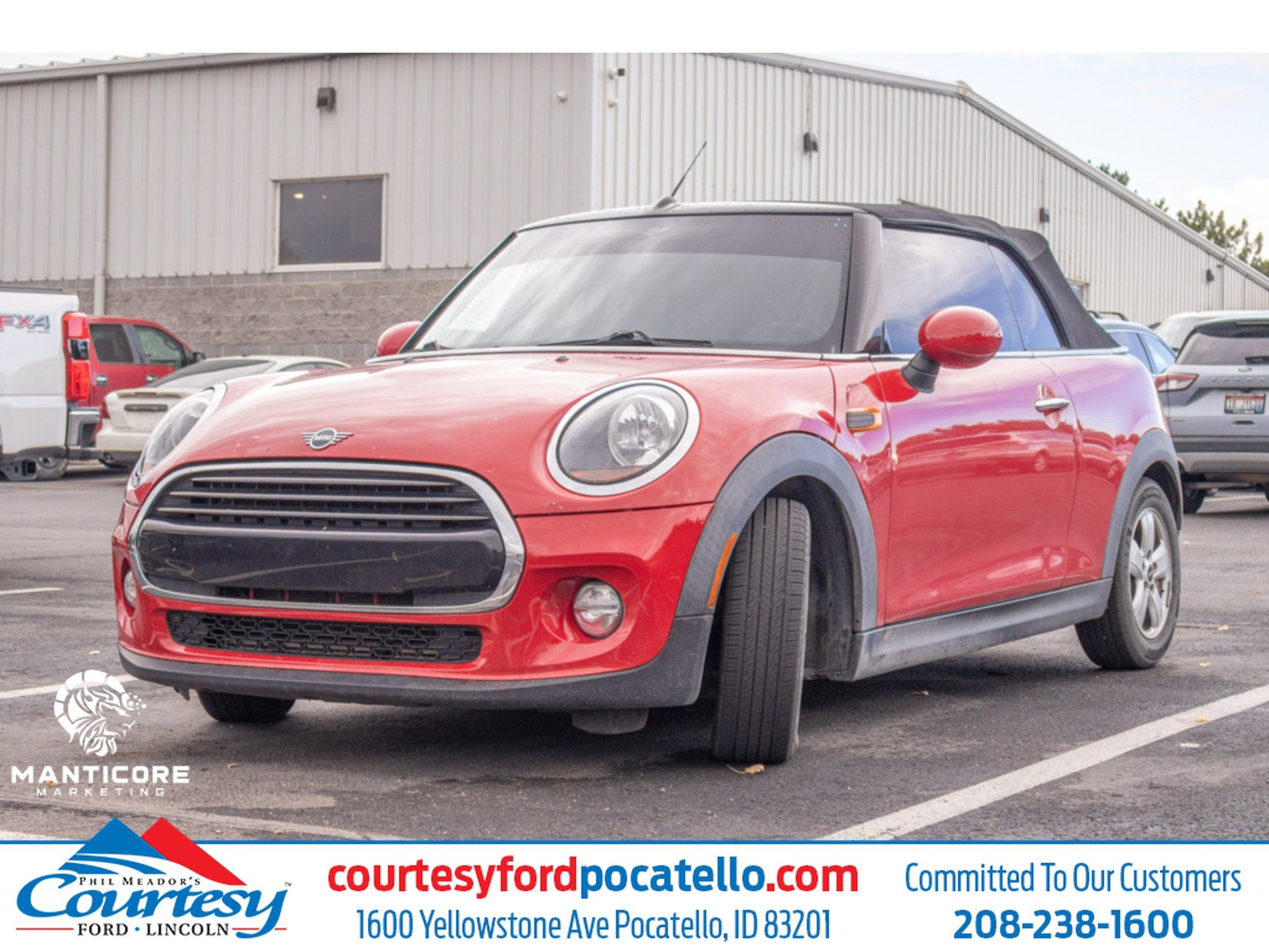 Used 2019 MINI Cooper Convertible FWD image 1