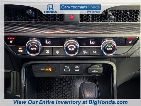 Certified 2025 Honda CR-V EX image 22