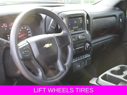 Used 2026 Chevrolet Silverado 1500 Custom RWD image 18