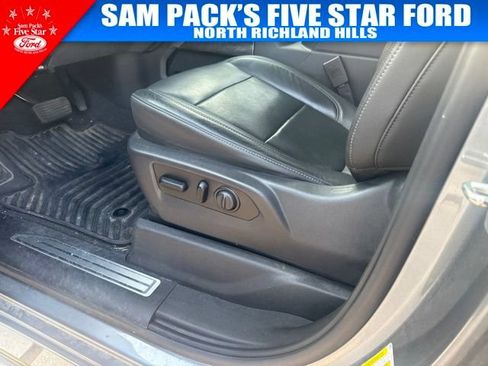 Used 2020 Chevrolet Silverado 1500 LTZ w/ LTZ Texas Edition RWD image 9