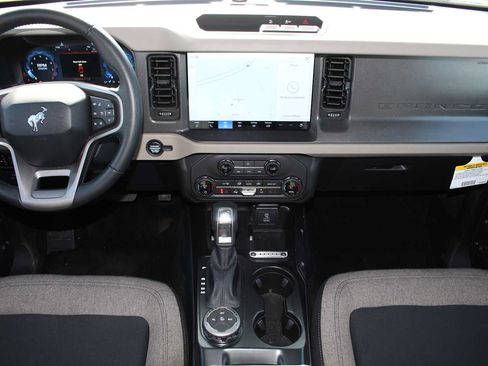 Used 2025 Ford Bronco Big Bend AWD/4WD image 28