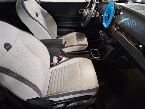 Certified 2025 MINI Cooper S image 20