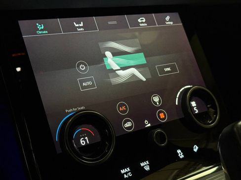 Used 2020 Land Rover Range Rover Evoque First Edition image 54