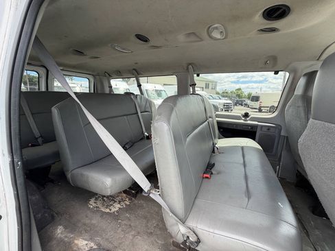 Used 2012 Ford E-350 and Econoline 350 XL w/ PWR Windows & Locks Group RWD image 9