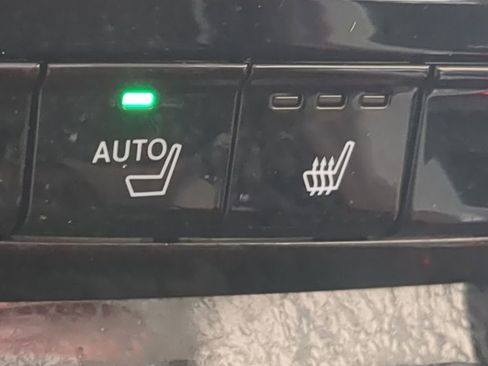 Used 2024 Acura MDX FWD image 24