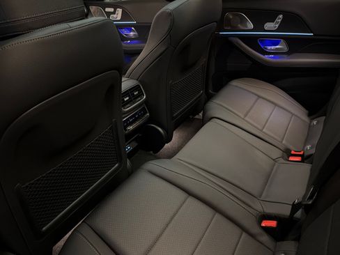 New 2026 Mercedes-Benz GLS 450 4MATIC image 11