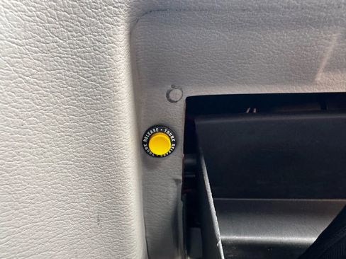 Used 1997 Ford Mustang GT image 20