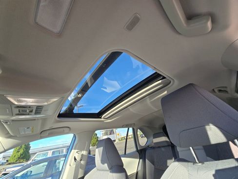 Used 2023 Toyota RAV4 XLE image 20