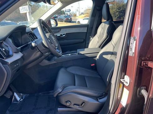 New 2025 Volvo XC90 T8 Ultra w/ Protection Package Premier image 12