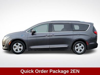 Used 2018 Chrysler Pacifica Touring-L
