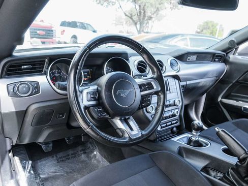 Used 2020 Ford Mustang GT RWD image 17