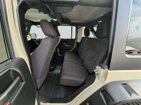 Used 2017 Jeep Wrangler Unlimited Sport image 21