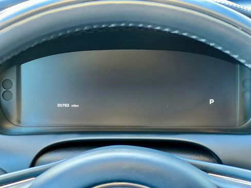 Used 2011 Jaguar XJ L RWD image 31