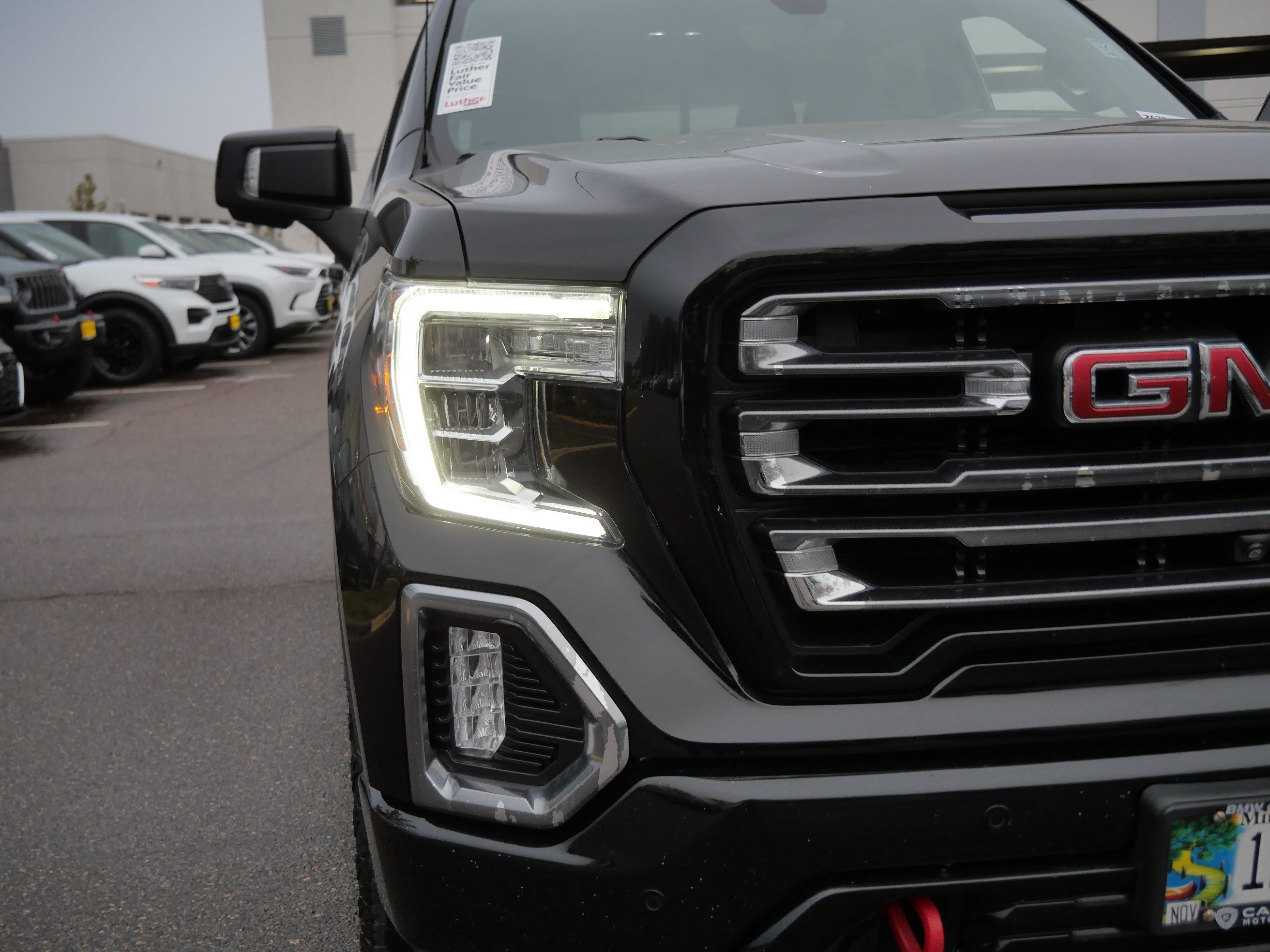 Used 2021 GMC Sierra 1500 AT4 w/ AT4 Premium Package AWD/4WD image 16