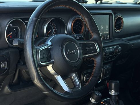 Used 2023 Jeep Gladiator Mojave w/ Trailer Tow Package image 11