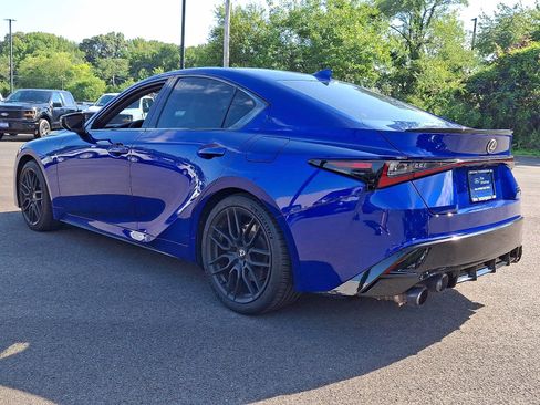 Used 2023 Lexus IS 500 RWD image 4