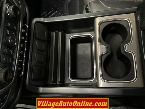Used 2018 GMC Sierra 3500 Denali w/ Duramax Plus Package AWD/4WD image 22