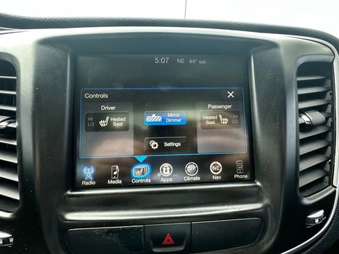 Used 2015 Chrysler 200 C w/ Navigation & Sound Group I image 16