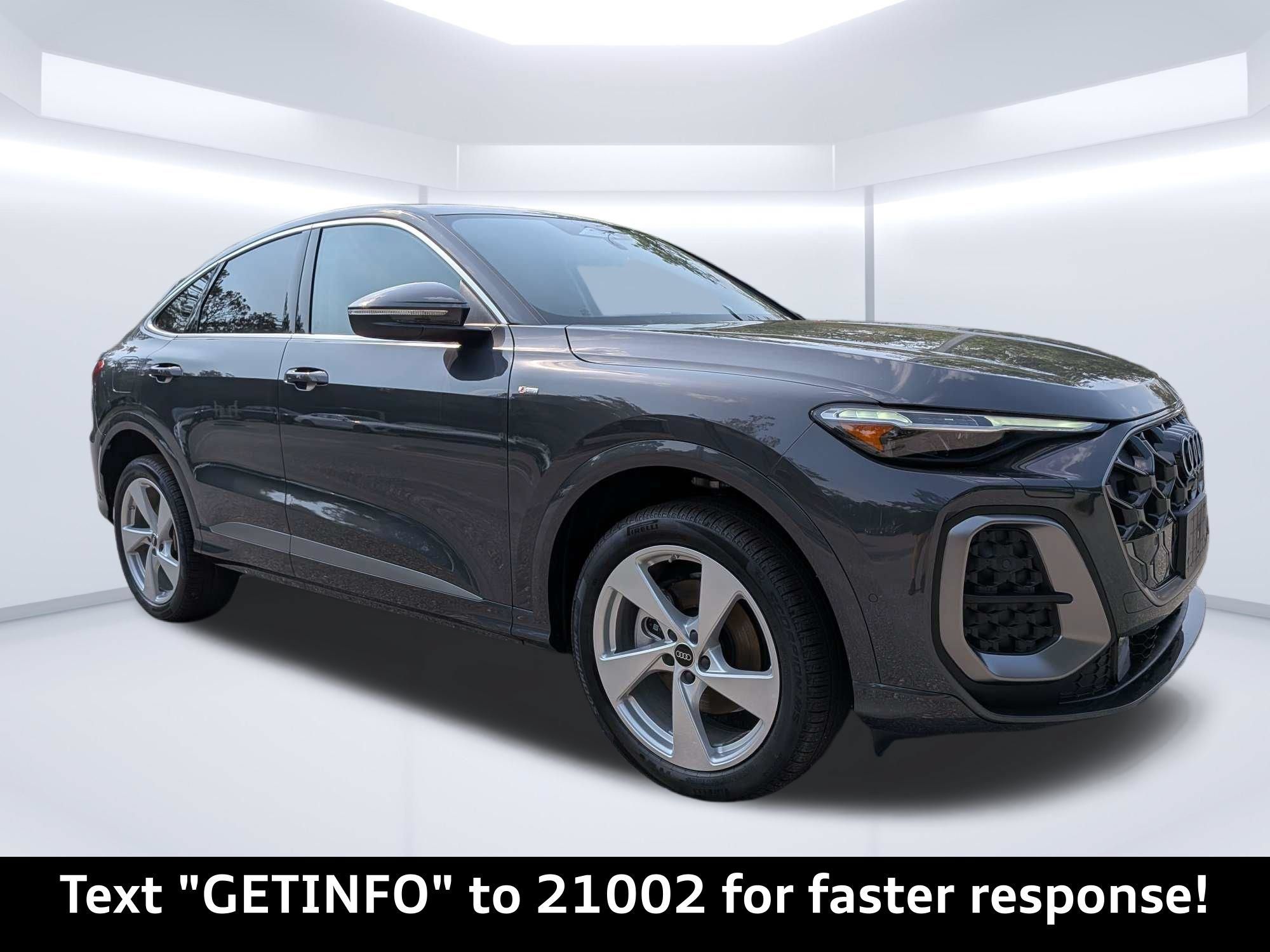 New 2026 Audi Q5 Premium Plus AWD/4WD 360° Tour