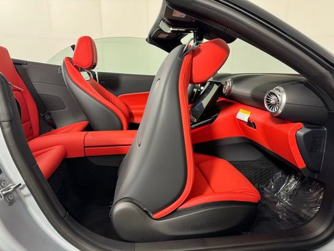 New 2026 Mercedes-Benz SL 63 AMG 4MATIC image 16