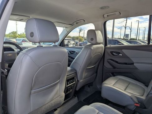 Used 2018 Chevrolet Traverse LT w/ LPO, 'HIT The Road' Package image 21