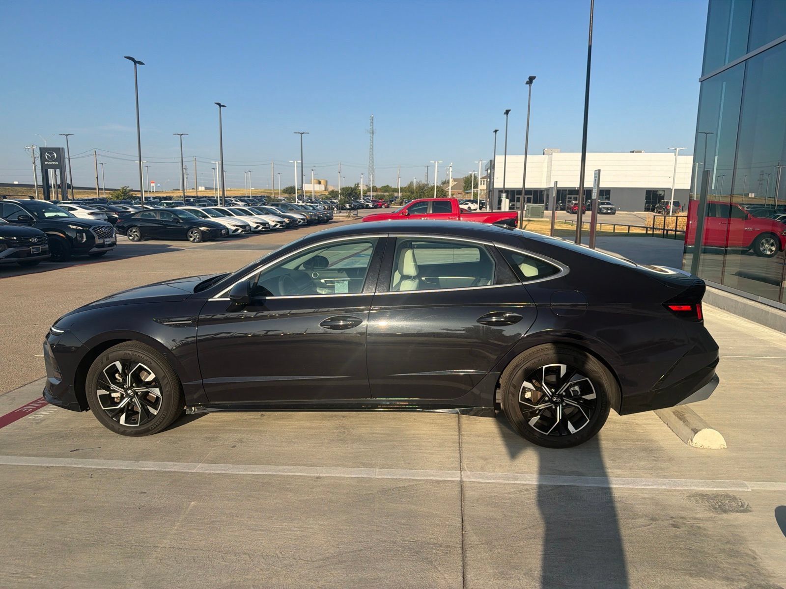 Used 2025 Hyundai Sonata SEL FWD image 8