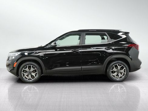 Used 2022 Kia Seltos EX AWD/4WD image 2