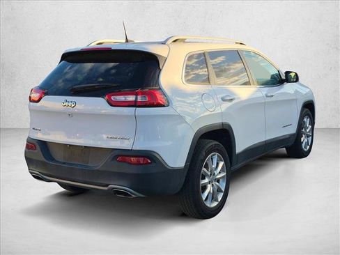 Used 2016 Jeep Cherokee Limited AWD/4WD image 5