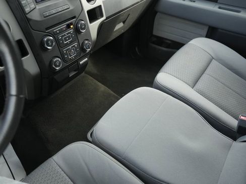 Used 2013 Ford F150 XLT w/ Mid Equipment Group image 28