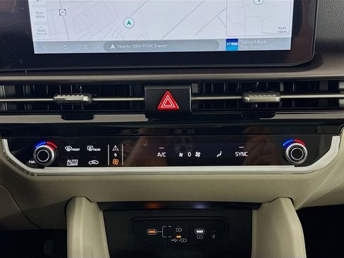 New 2026 Kia Sportage SX AWD/4WD image 18