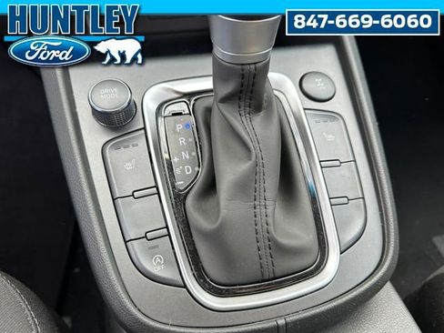 Used 2023 Hyundai Kona SEL w/ Convenience Package image 21