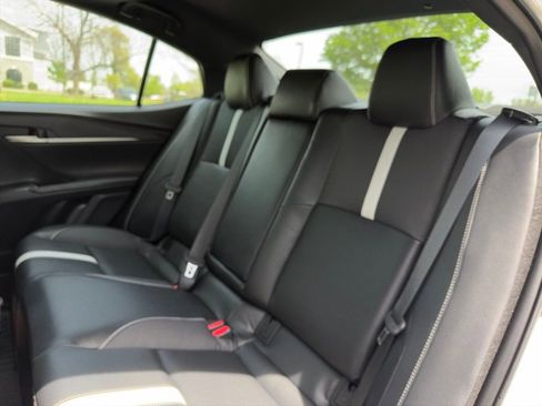 Used 2025 Toyota Camry SE w/ Convenience Package image 22