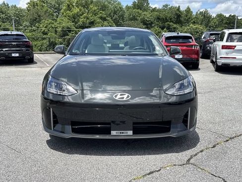Certified 2023 Hyundai Ioniq 6 Limited RWD image 2