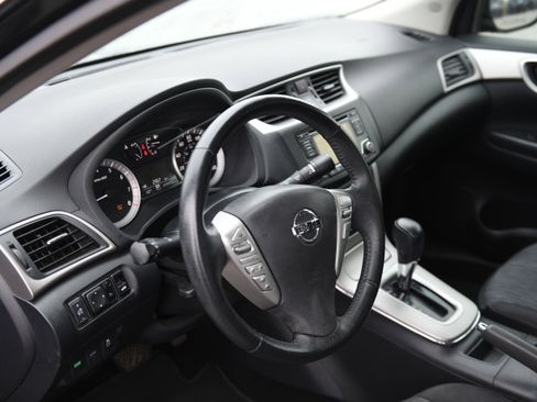 Used 2015 Nissan Sentra SV image 18