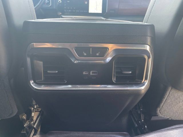 Used 2022 GMC Sierra 1500 Denali Ultimate AWD/4WD image 24
