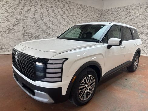 New 2027 Hyundai Palisade SE FWD image 3