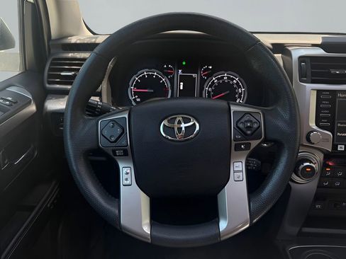 Used 2021 Toyota 4Runner Limited AWD/4WD image 17