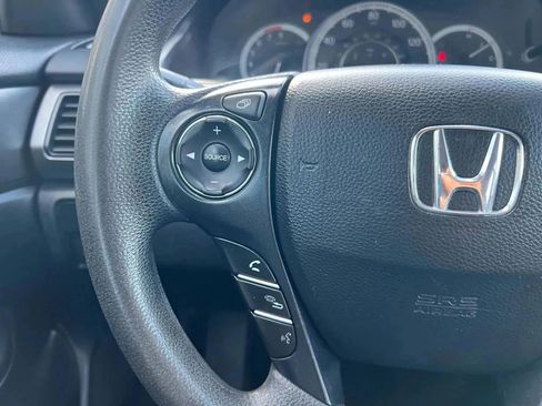 Used 2015 Honda Accord LX image 19