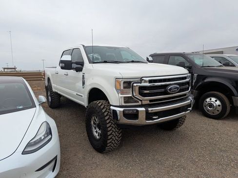 Used 2021 Ford F250 Lariat w/ Lariat Ultimate Package AWD/4WD image 4