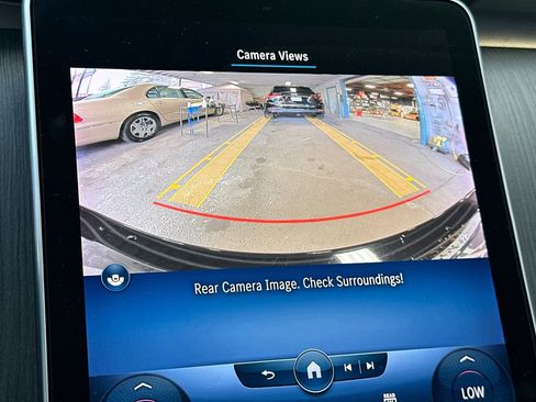 Certified 2022 Mercedes-Benz C 300 Sedan image 25