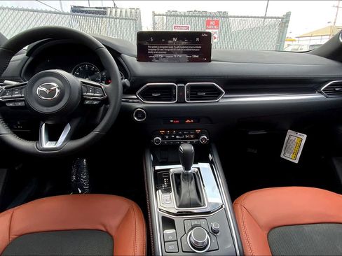 New 2025 MAZDA CX-5 Carbon Edition image 7