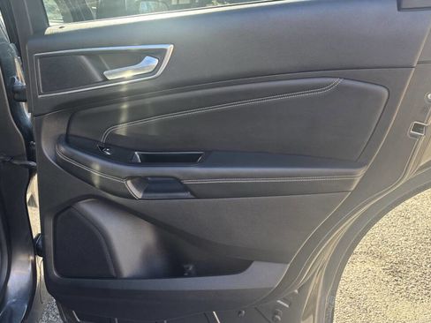 Used 2015 Ford Edge Titanium w/ Equipment Group 302A image 27