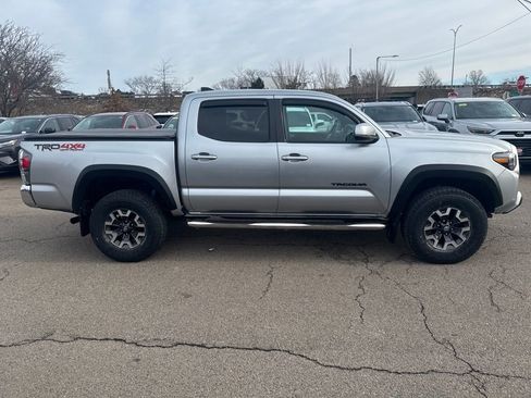 Used 2023 Toyota Tacoma TRD Off-Road image 10