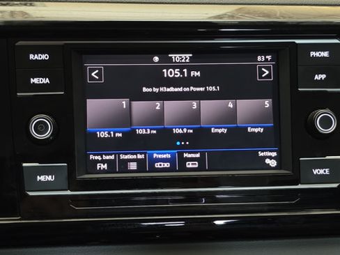 Used 2024 Volkswagen Taos S FWD image 10