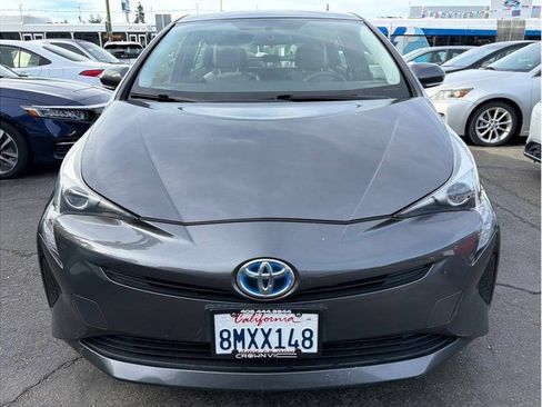 Used 2016 Toyota Prius Two FWD image 24