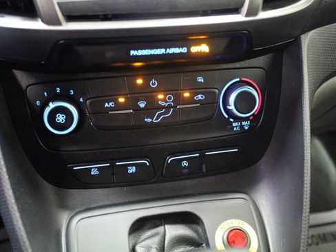 Used 2020 Ford Transit Connect XL image 14