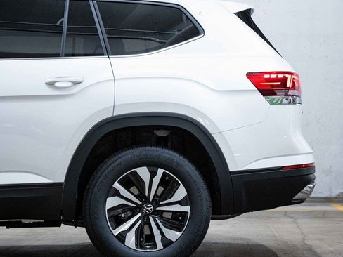 New 2026 Volkswagen Atlas SE AWD/4WD image 4