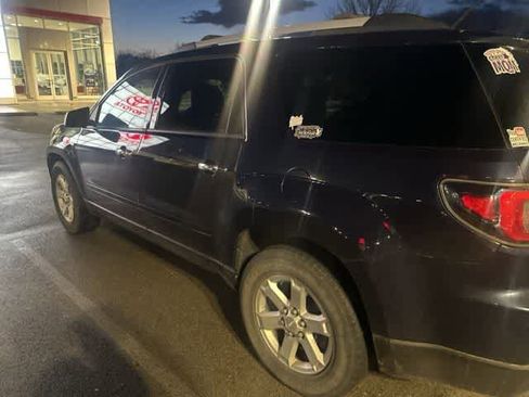 Used 2015 GMC Acadia SLE image 5