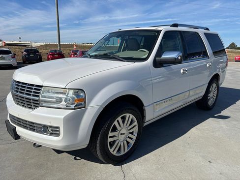 Used 2013 Lincoln Navigator 2WD w/ HD Trailer Tow Pkg image 8